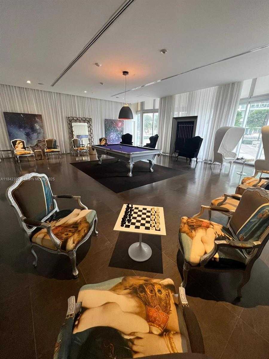 Small Image of 495 BRICKELL AVE #2707, Miami Number 9