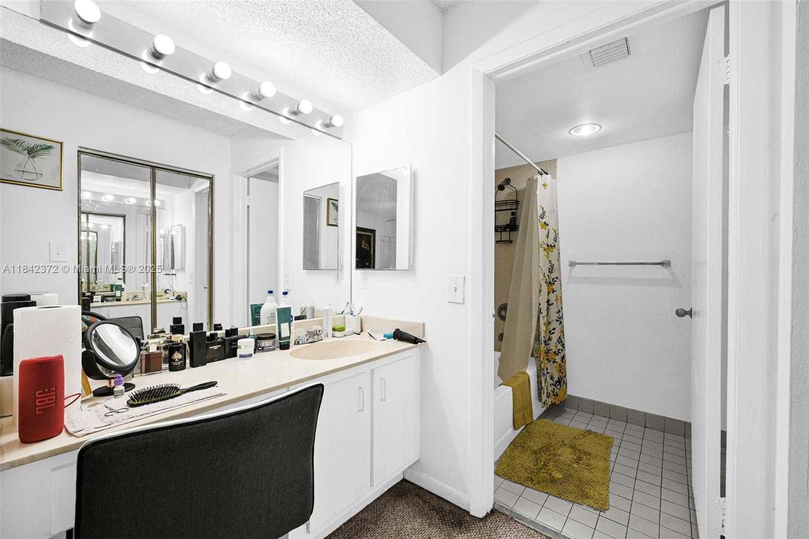 Small Image of 9159 SOUTH WEST 141ST PL #9159, Miami Number 20
