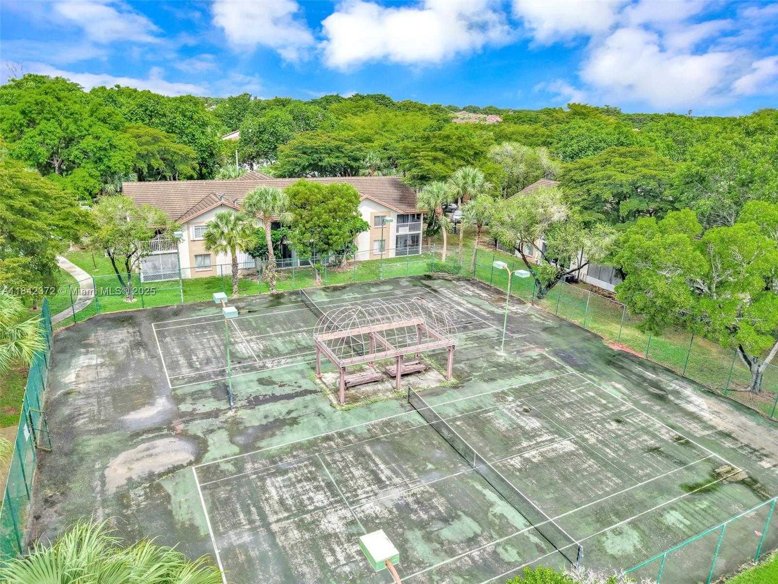 Small Image of 9159 SOUTH WEST 141ST PL #9159, Miami Number 26