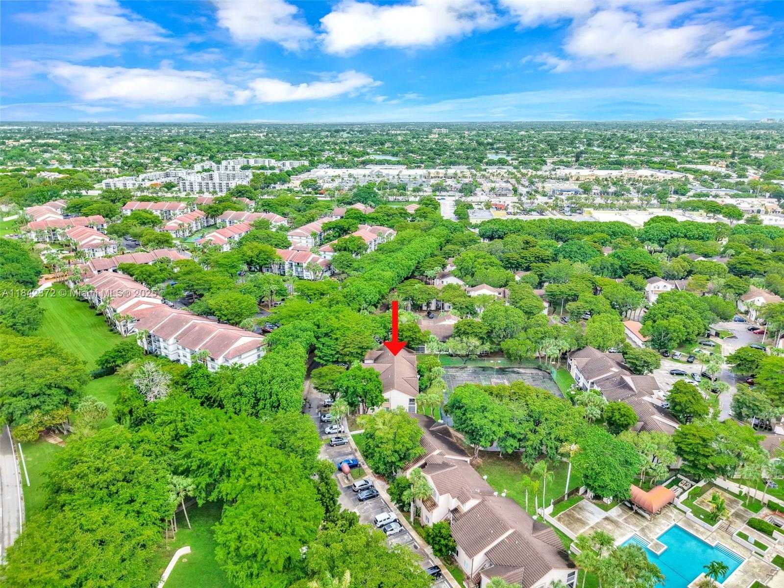 Small Image of 9159 SOUTH WEST 141ST PL #9159, Miami Number 27