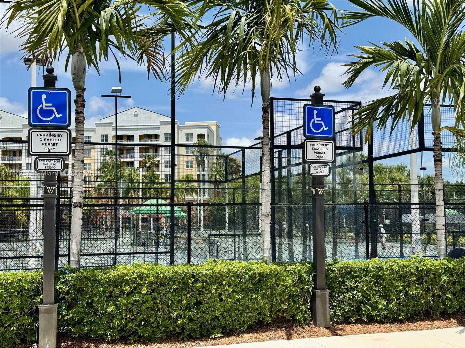 Small Image of 185 LAKEVIEW DR #101, Weston Number 28