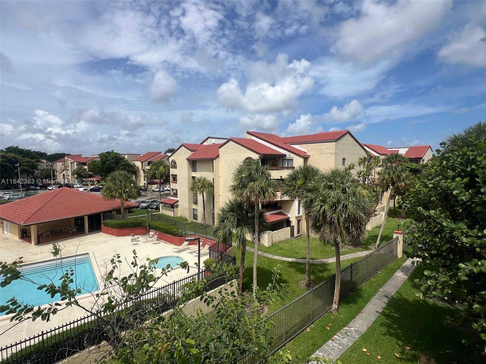Small Image of 9010 SOUTH WEST 125TH AVE #G403, Miami Number 13