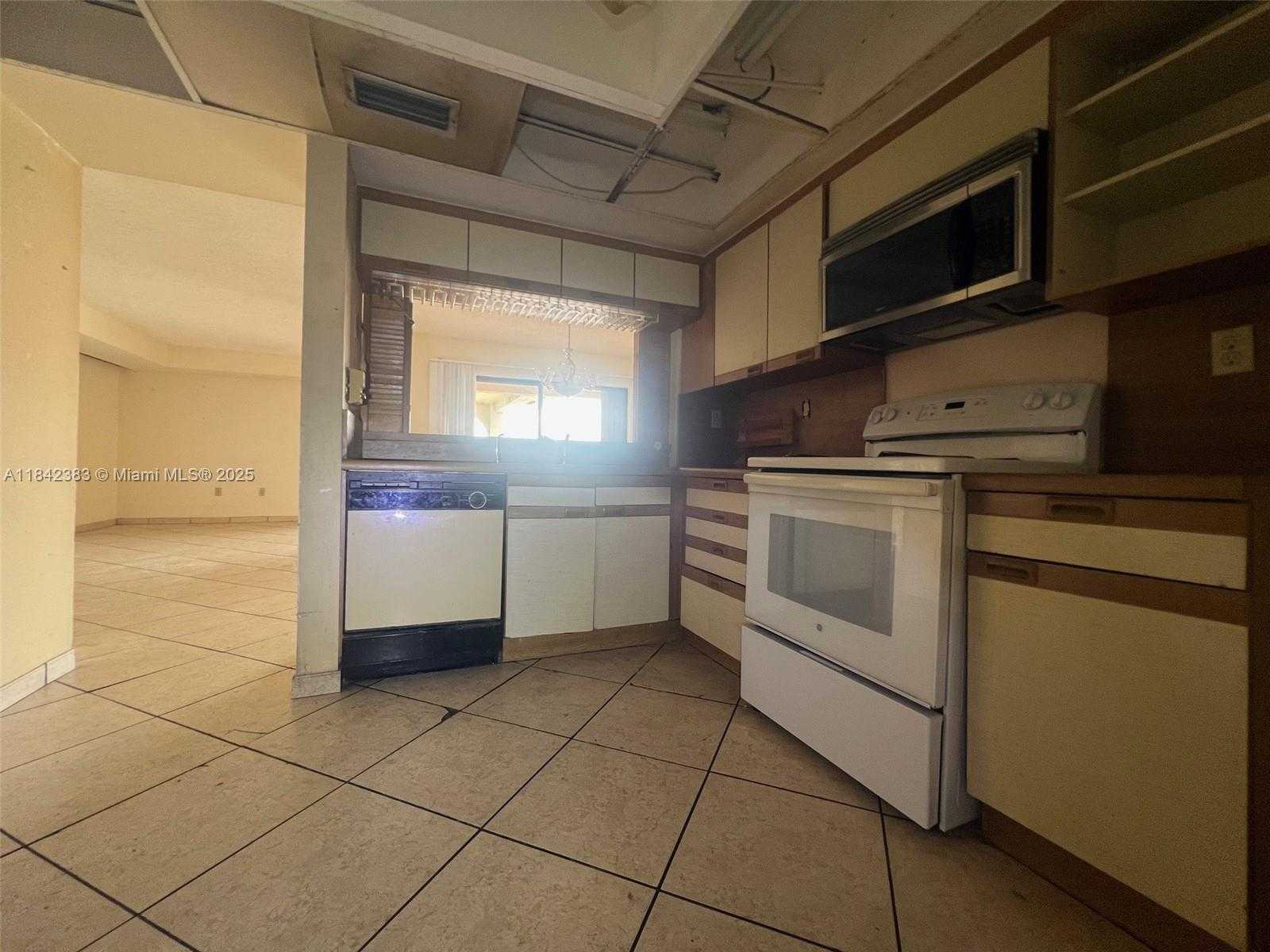 Small Image of 9010 SOUTH WEST 125TH AVE #G403, Miami Number 17