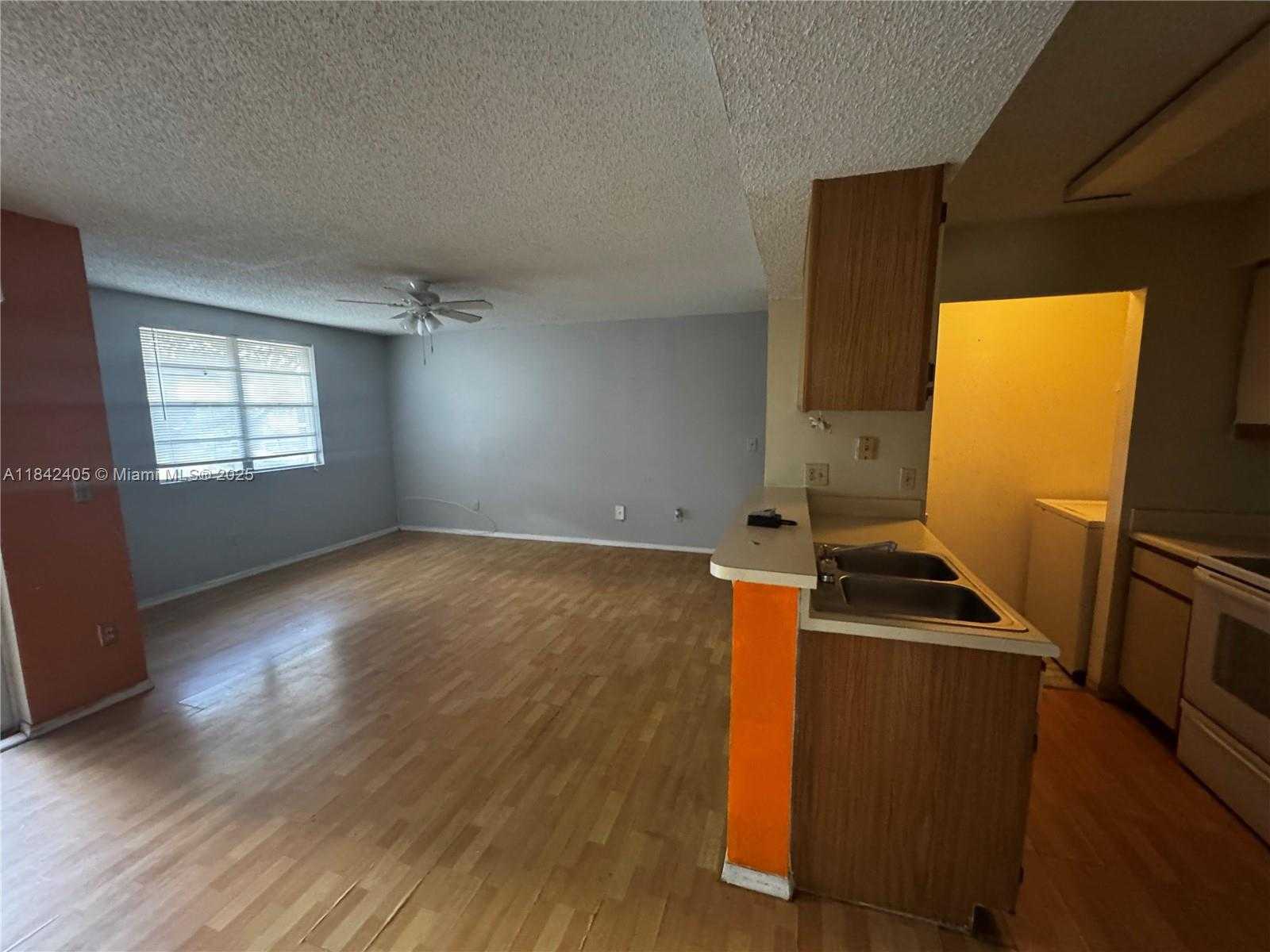 Small Image of 1227 SOUTH WEST 46TH AVE #314, Pompano Beach Number 9
