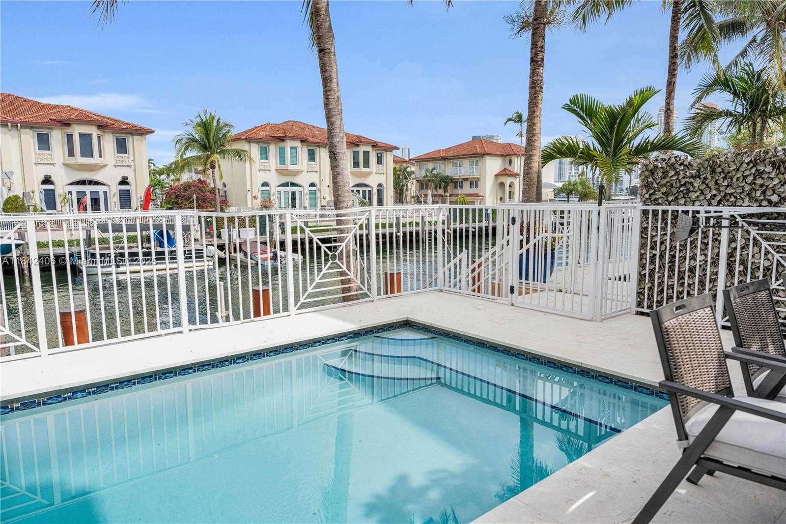Small Image of 3907 NORTH EAST 170TH ST #3907, North Miami Beach Number 3