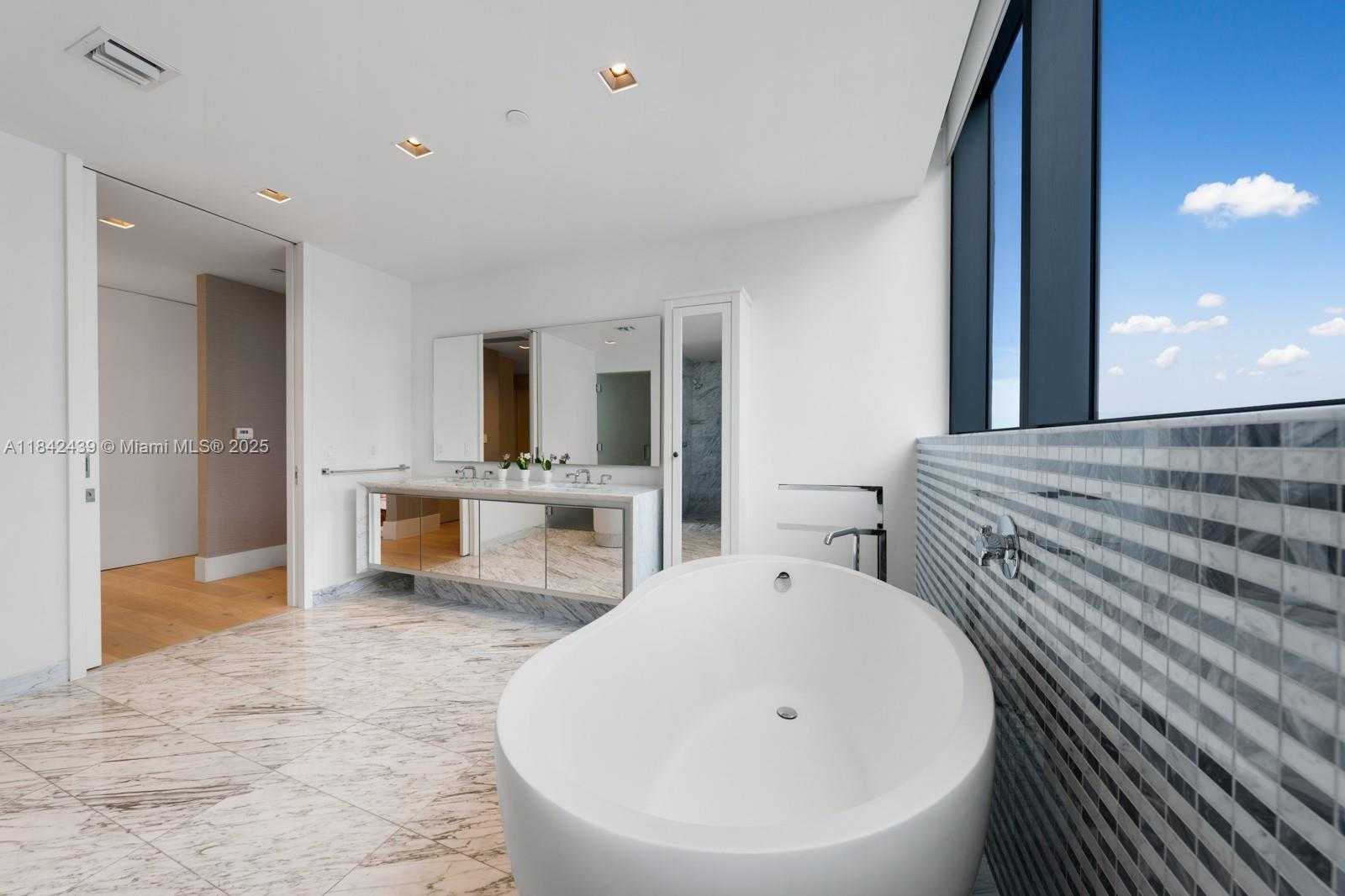 Small Image of 788 NORTH EAST 23RD ST #601, Miami Number 25