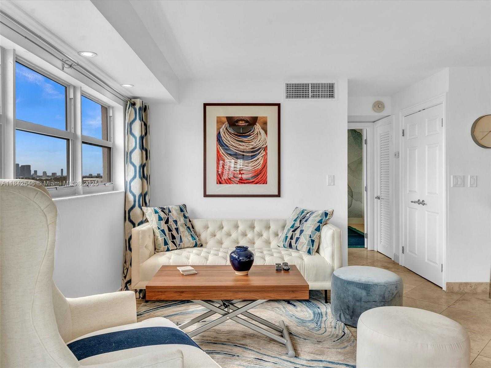 Small Image of 1881 WASHINGTON AVE #10G, Miami Beach Number 11