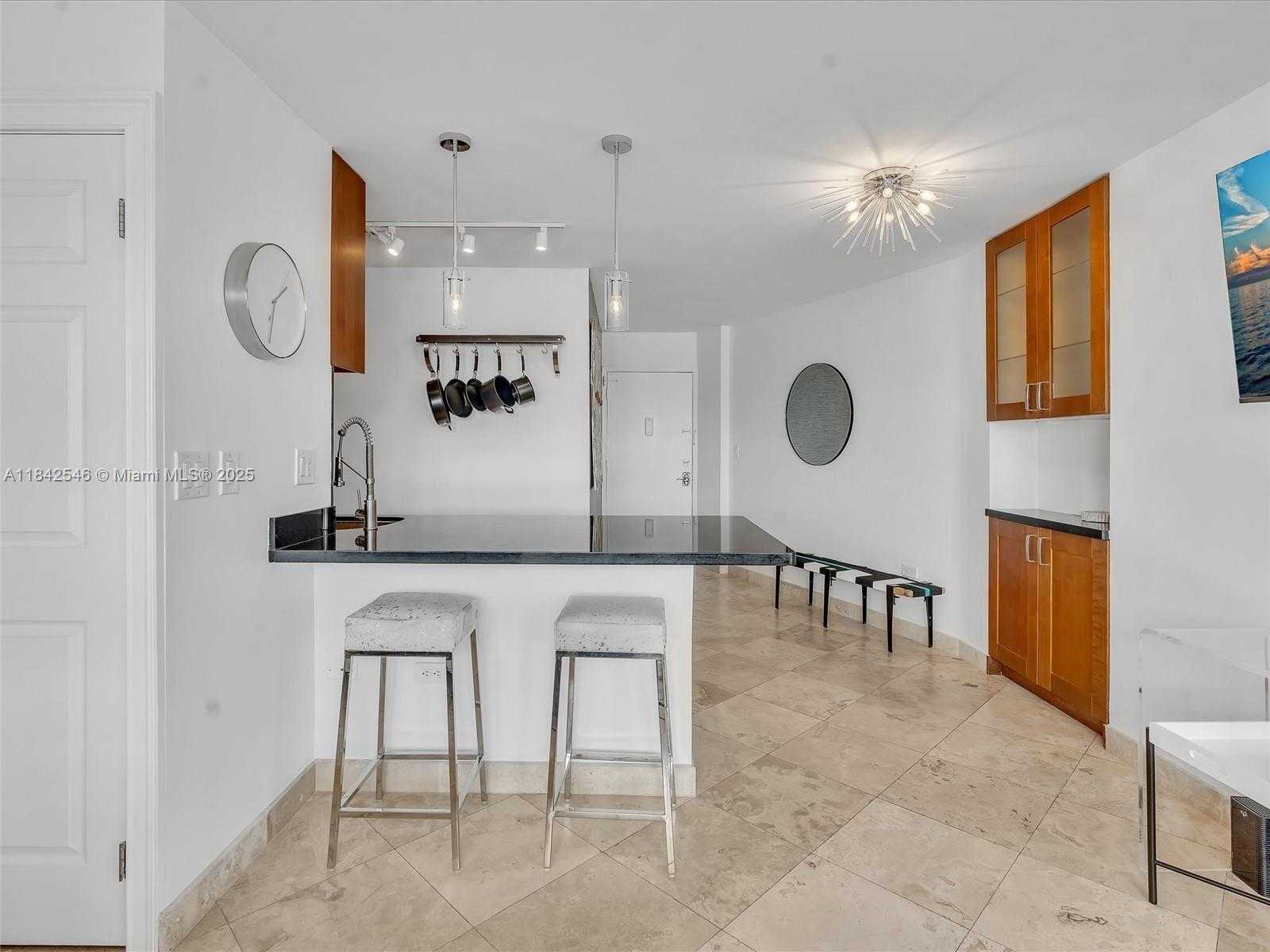 Small Image of 1881 WASHINGTON AVE #10G, Miami Beach Number 16