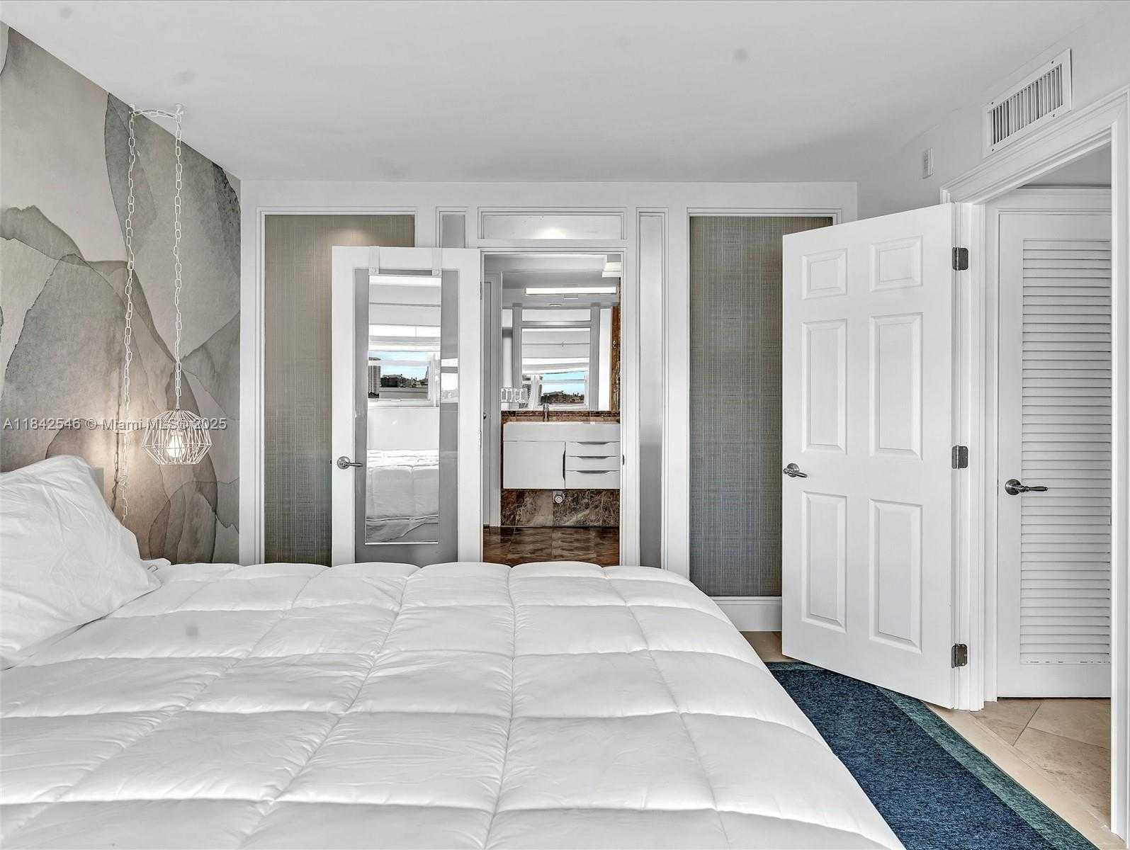 Small Image of 1881 WASHINGTON AVE #10G, Miami Beach Number 19