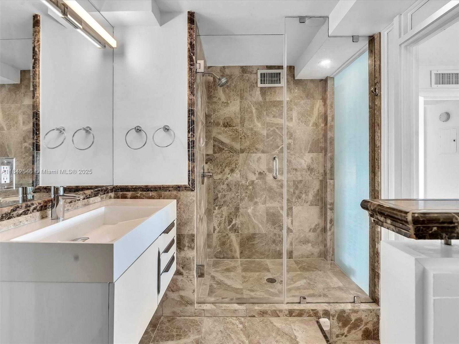 Small Image of 1881 WASHINGTON AVE #10G, Miami Beach Number 23