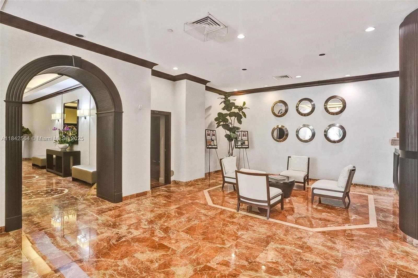 Small Image of 3610 YACHT CLUB DR #909, Aventura Number 34