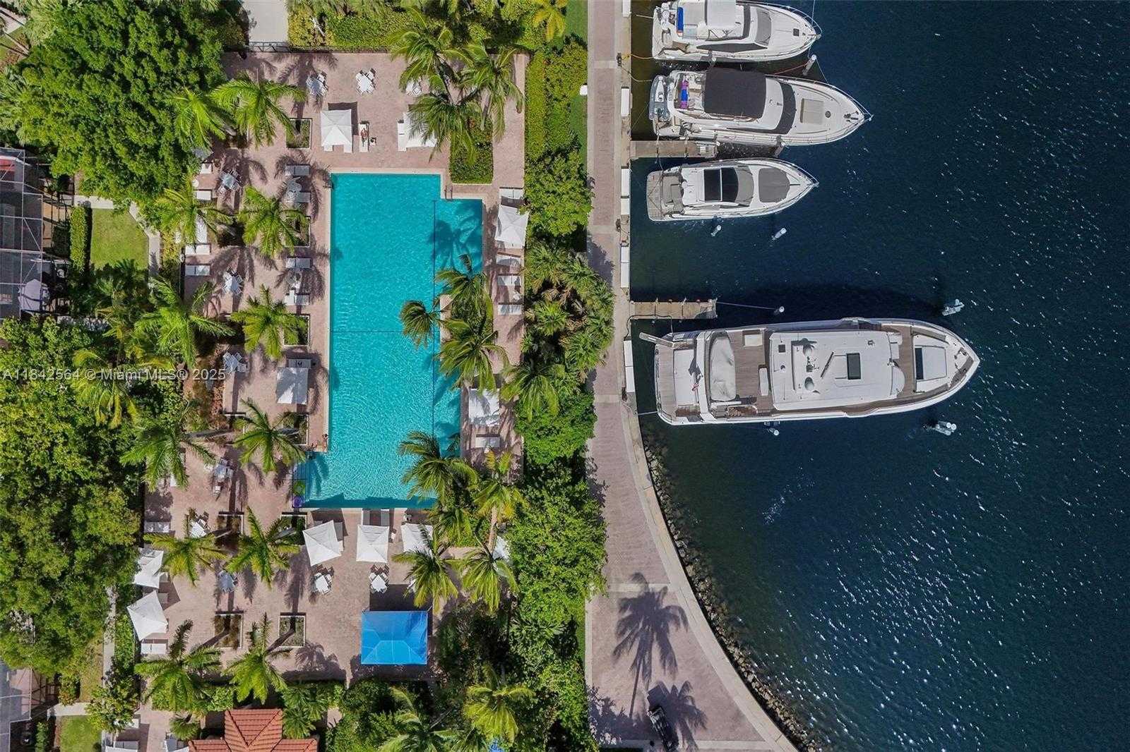 Small Image of 3610 YACHT CLUB DR #909, Aventura Number 42