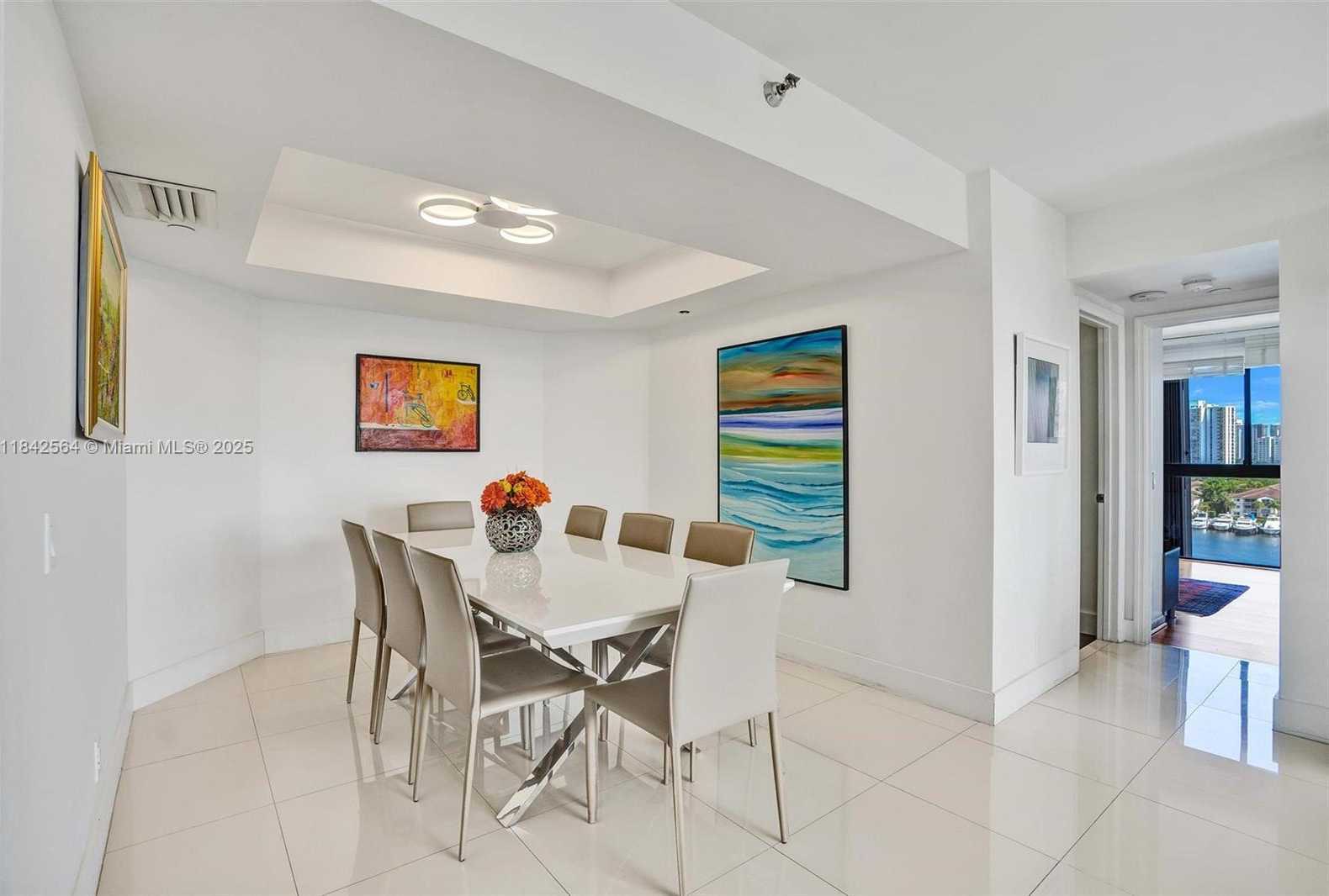 Small Image of 3610 YACHT CLUB DR #909, Aventura Number 8