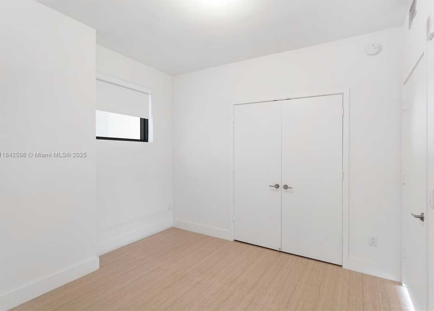 Small Image of 2900 NORTH EAST 7TH AVE #1506, Miami Number 9