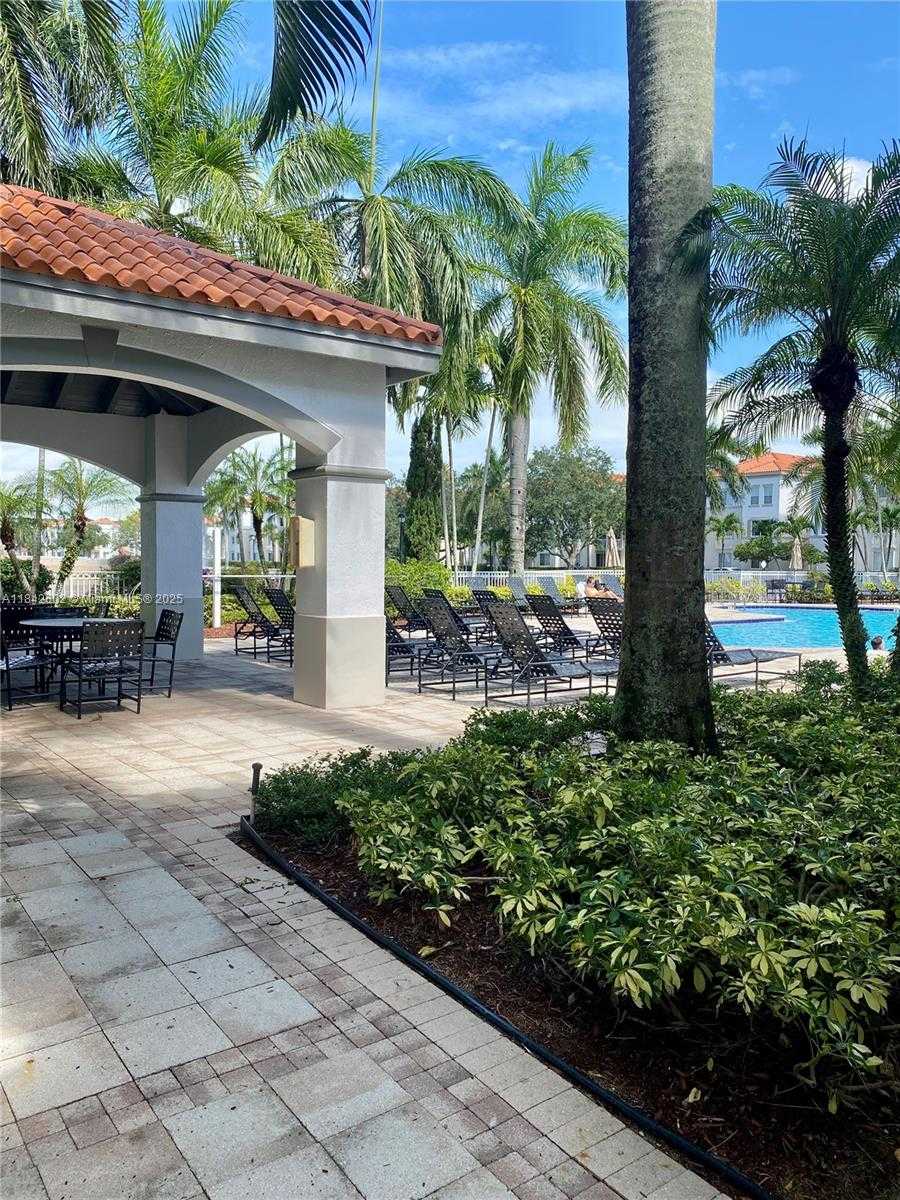 Small Image of 11032 LEGACY DR #305, Palm Beach Gardens Number 15