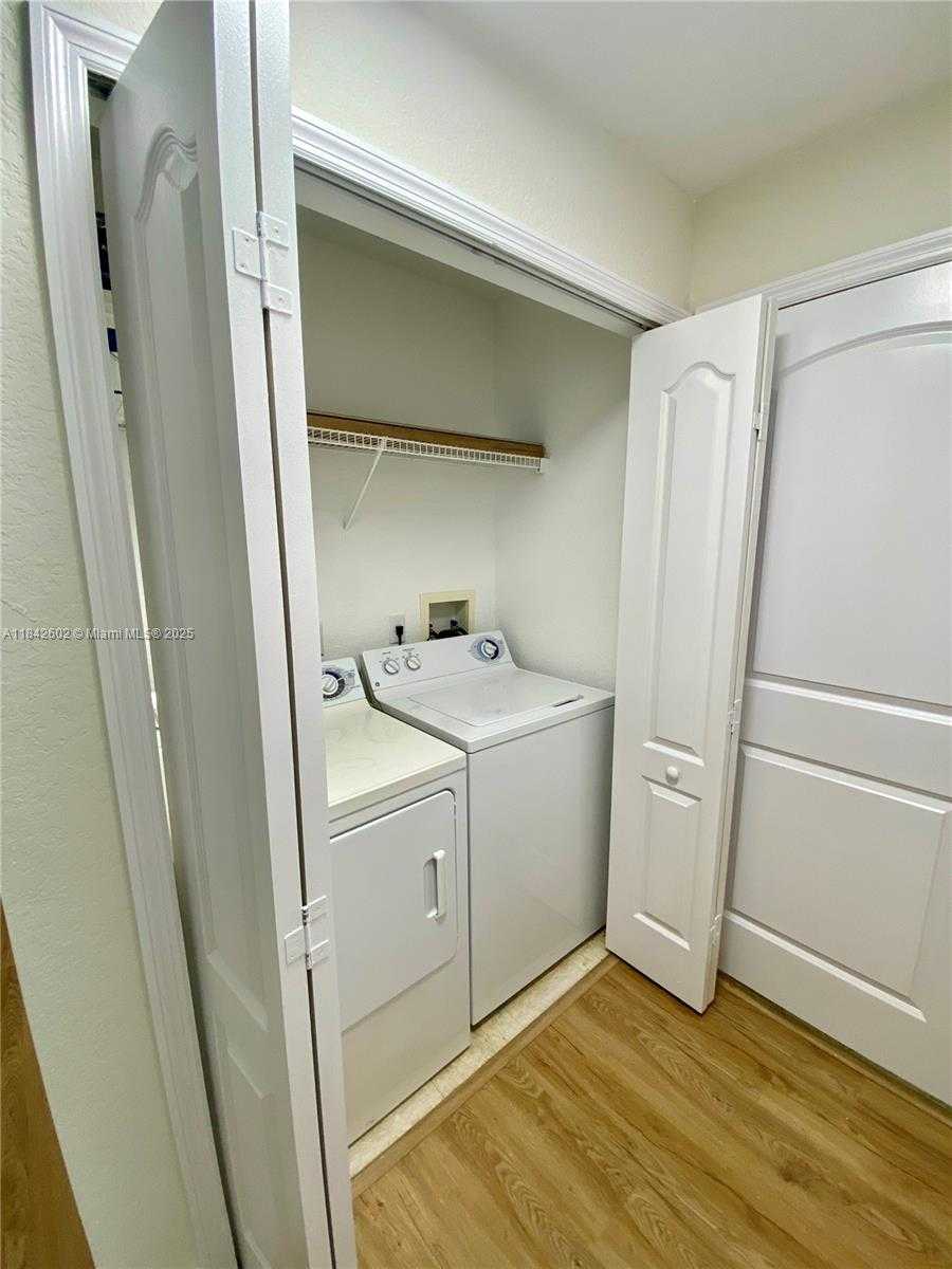 Small Image of 11032 LEGACY DR #305, Palm Beach Gardens Number 20