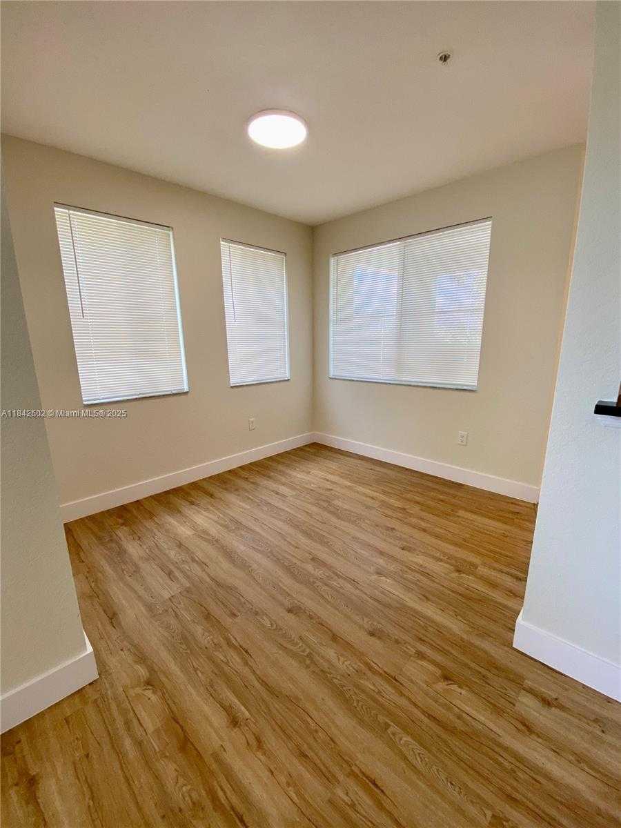 Small Image of 11032 LEGACY DR #305, Palm Beach Gardens Number 38