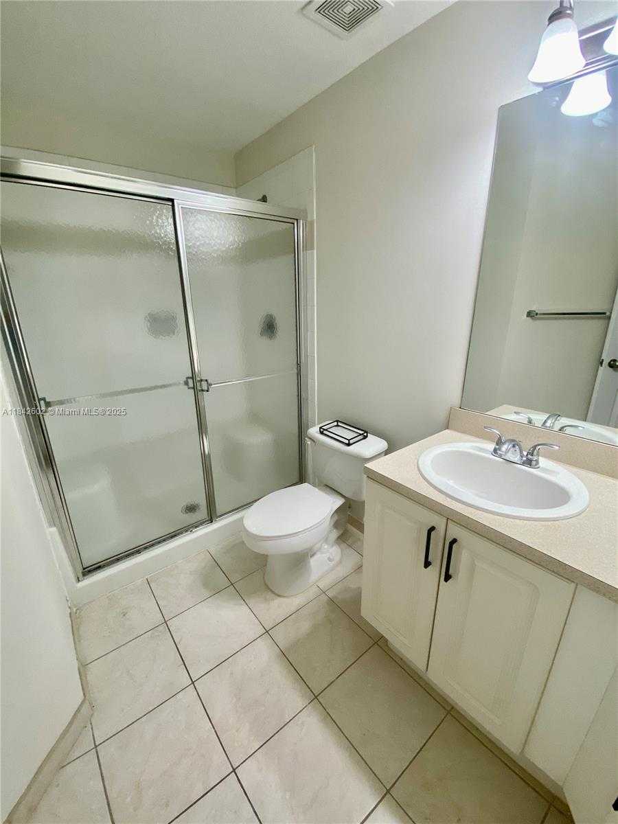 Small Image of 11032 LEGACY DR #305, Palm Beach Gardens Number 47