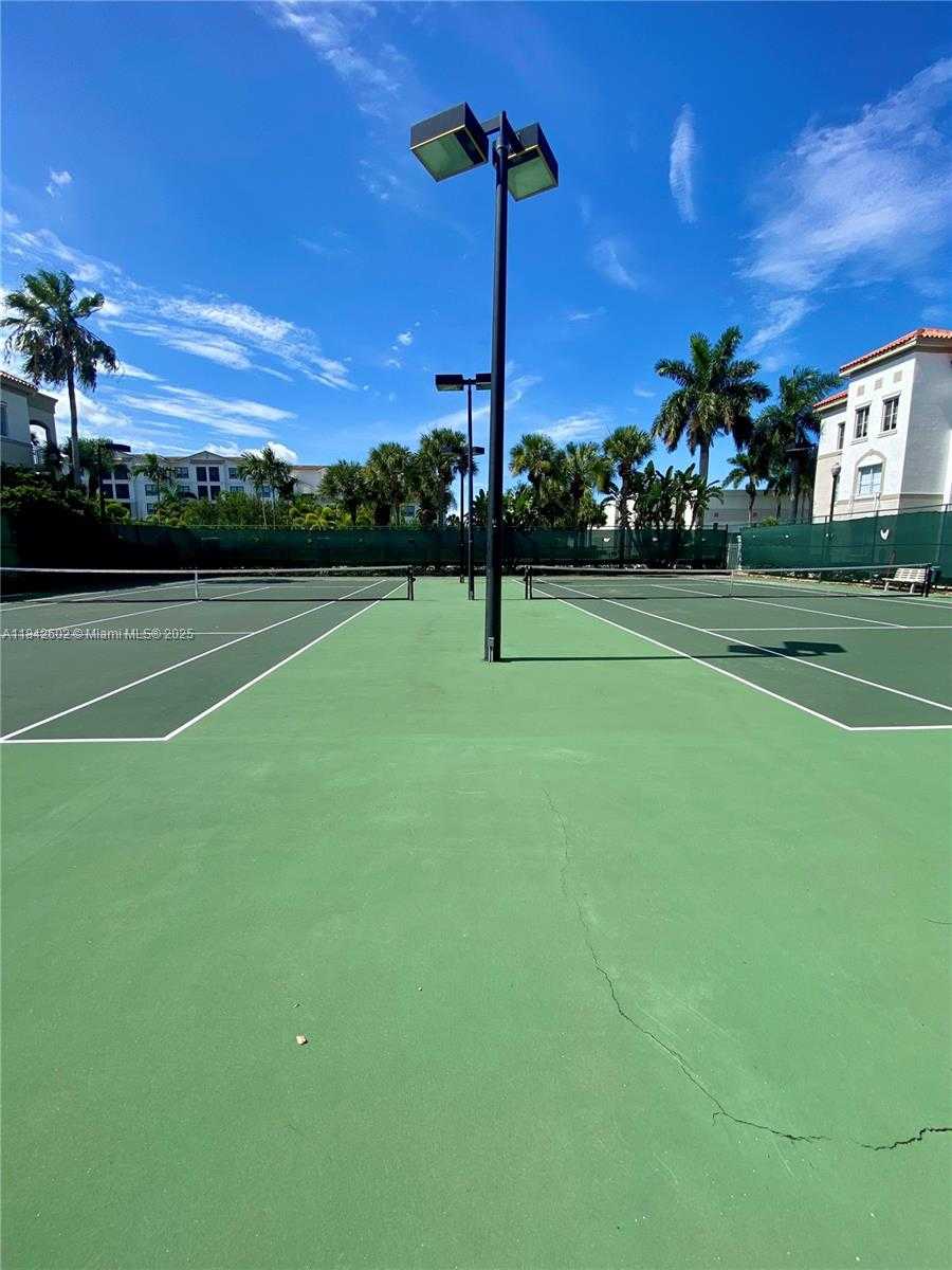 Small Image of 11032 LEGACY DR #305, Palm Beach Gardens Number 7