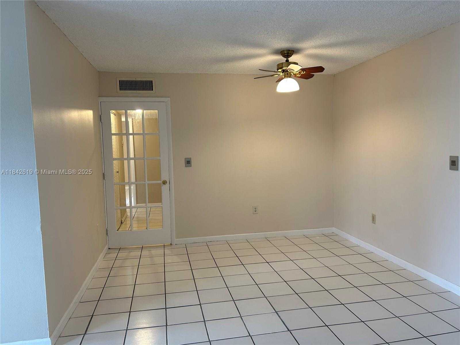 Small Image of 9411 SOUTH WEST 4TH ST #202, Miami Number 10