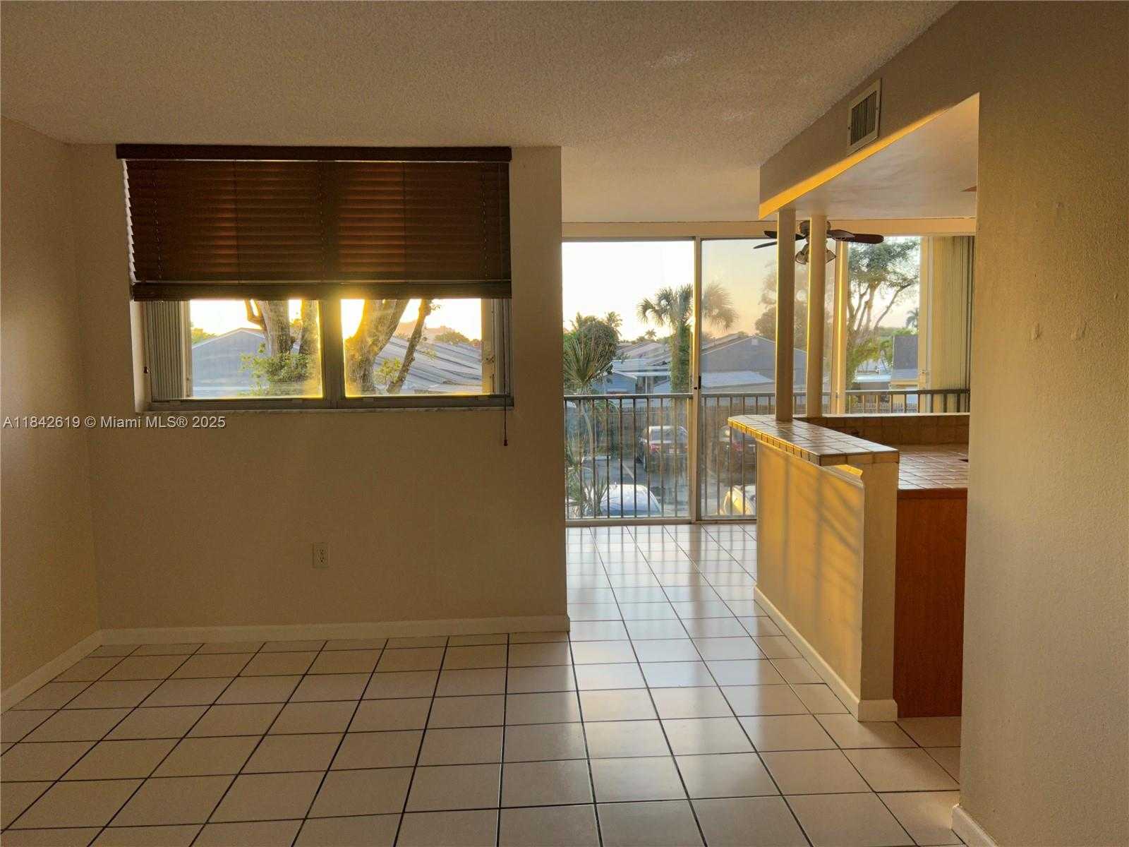 Small Image of 9411 SOUTH WEST 4TH ST #202, Miami Number 3