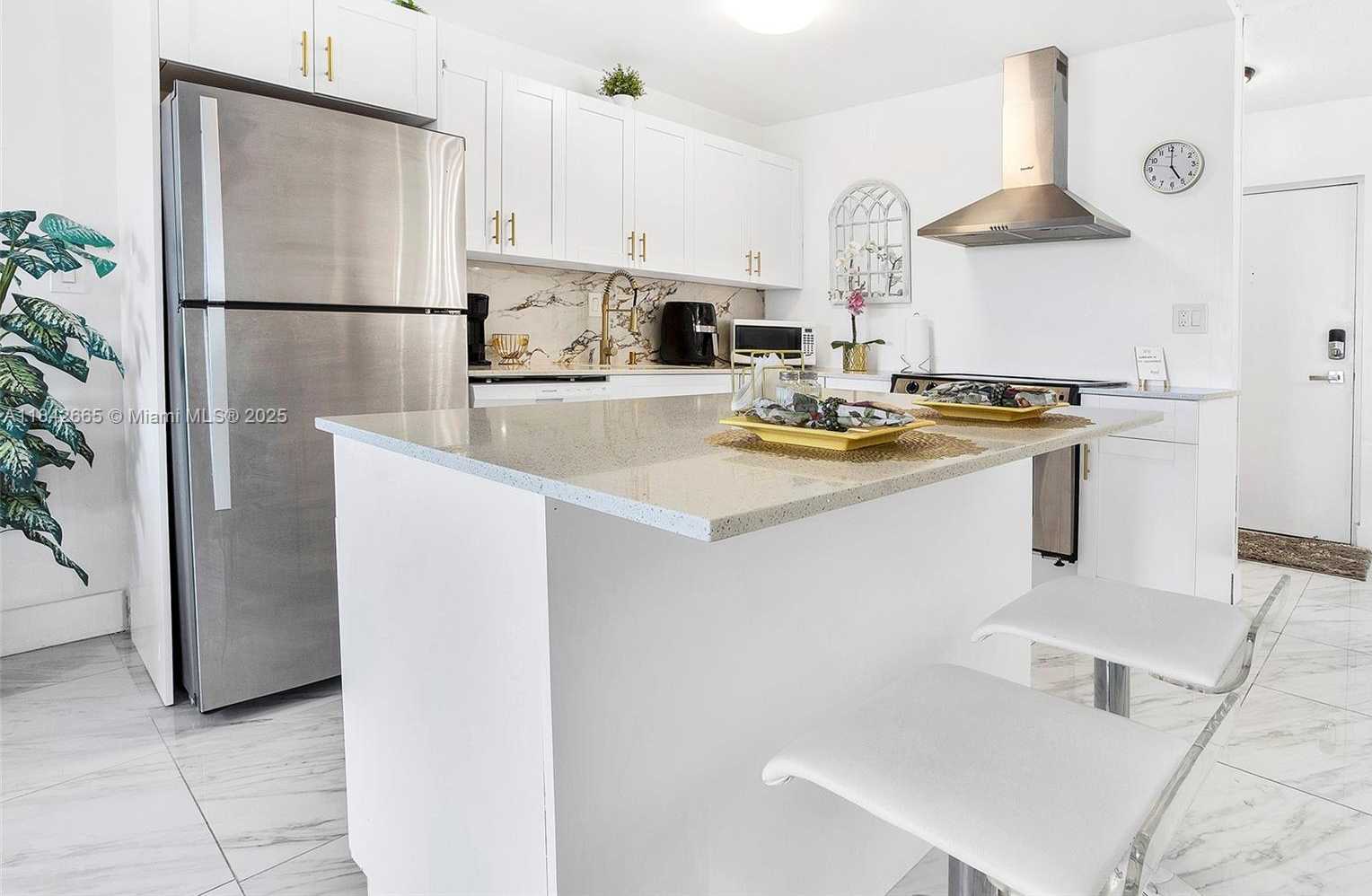 Small Image of 7300 NORTH WEST 17TH ST #416, Plantation Number 10