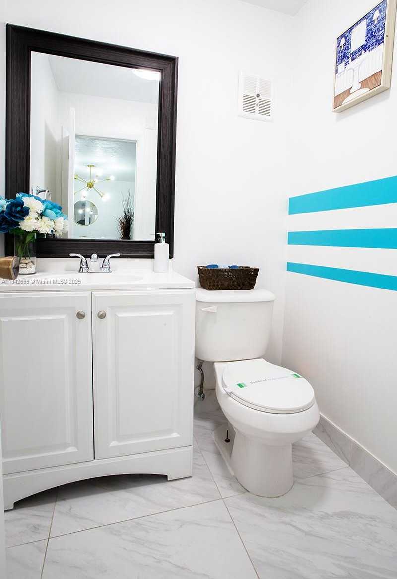 Small Image of 7300 NORTH WEST 17TH ST #416, Plantation Number 15