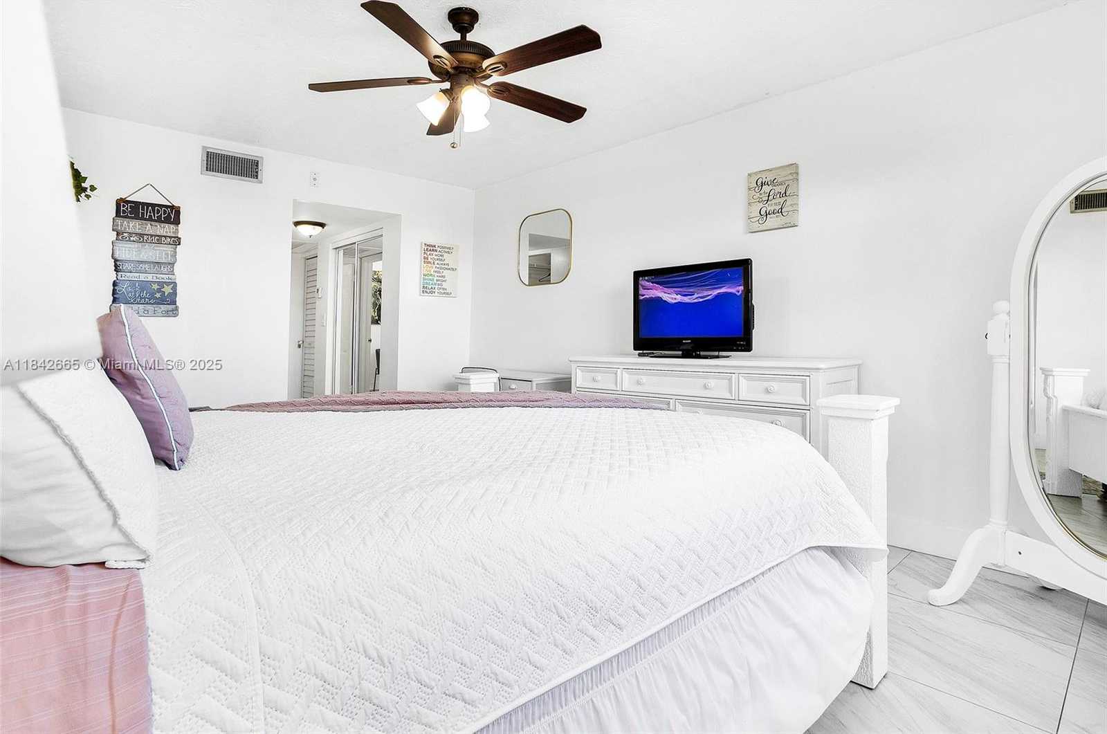 Small Image of 7300 NORTH WEST 17TH ST #416, Plantation Number 19