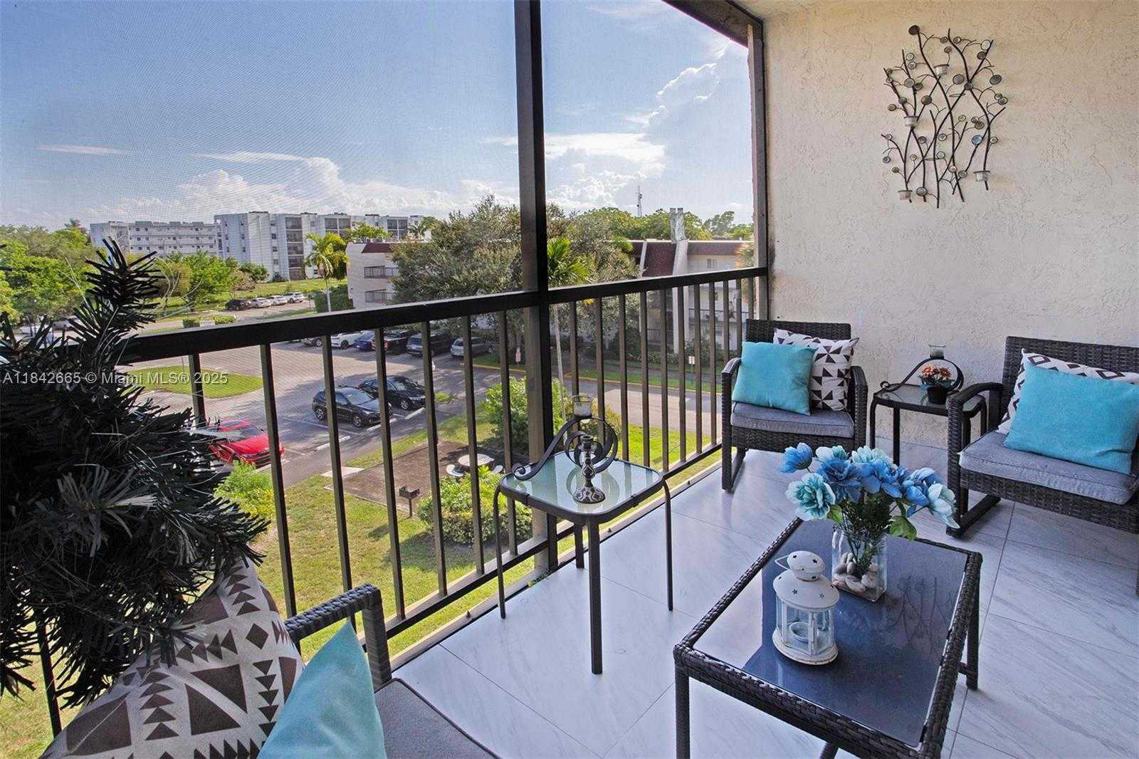 Small Image of 7300 NORTH WEST 17TH ST #416, Plantation Number 25