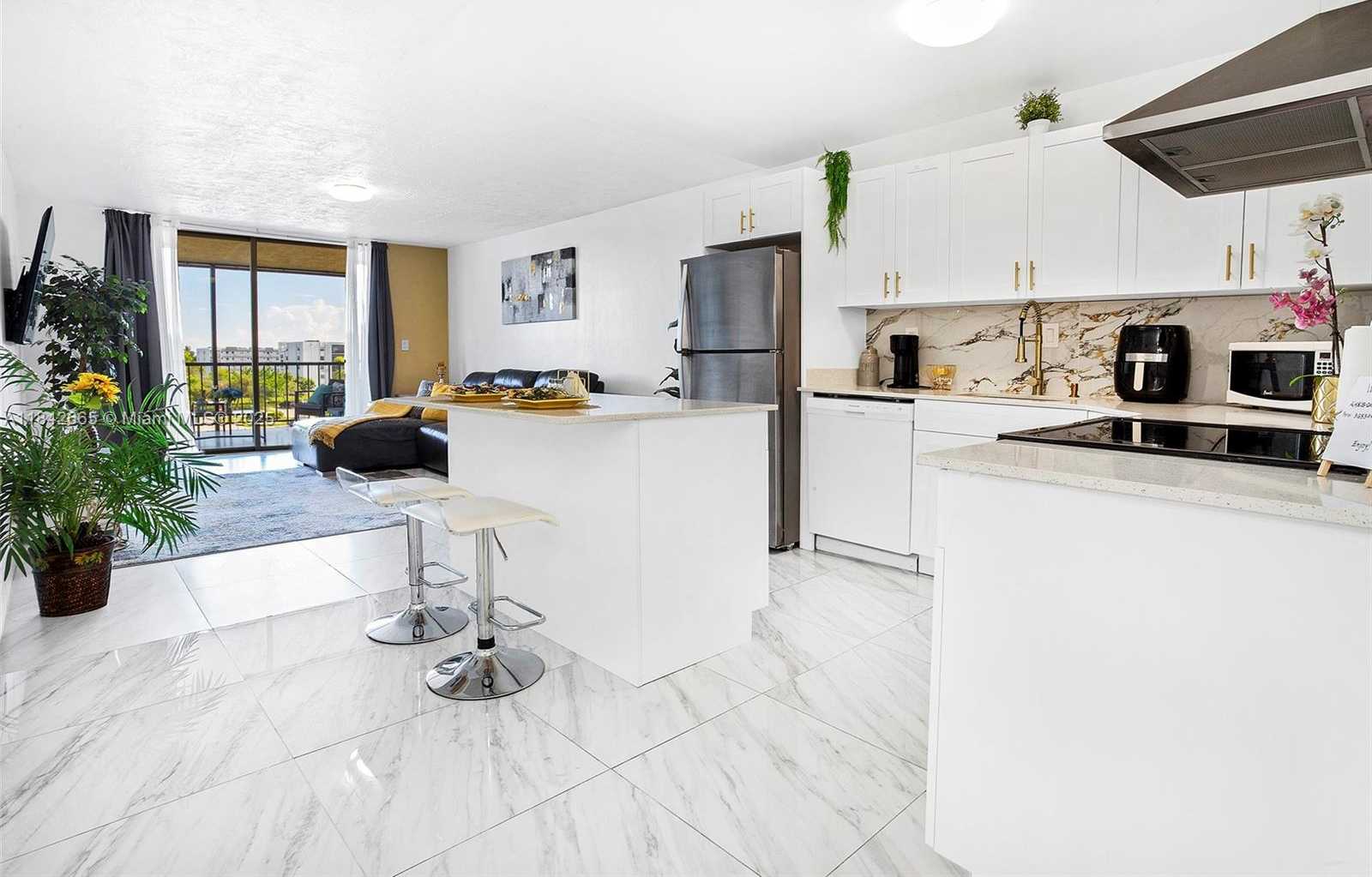 Small Image of 7300 NORTH WEST 17TH ST #416, Plantation Number 3