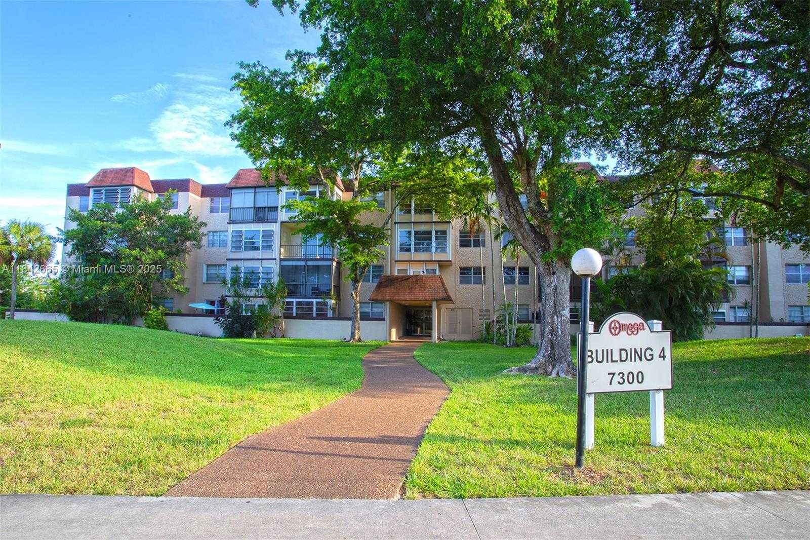 Small Image of 7300 NORTH WEST 17TH ST #416, Plantation Number 34