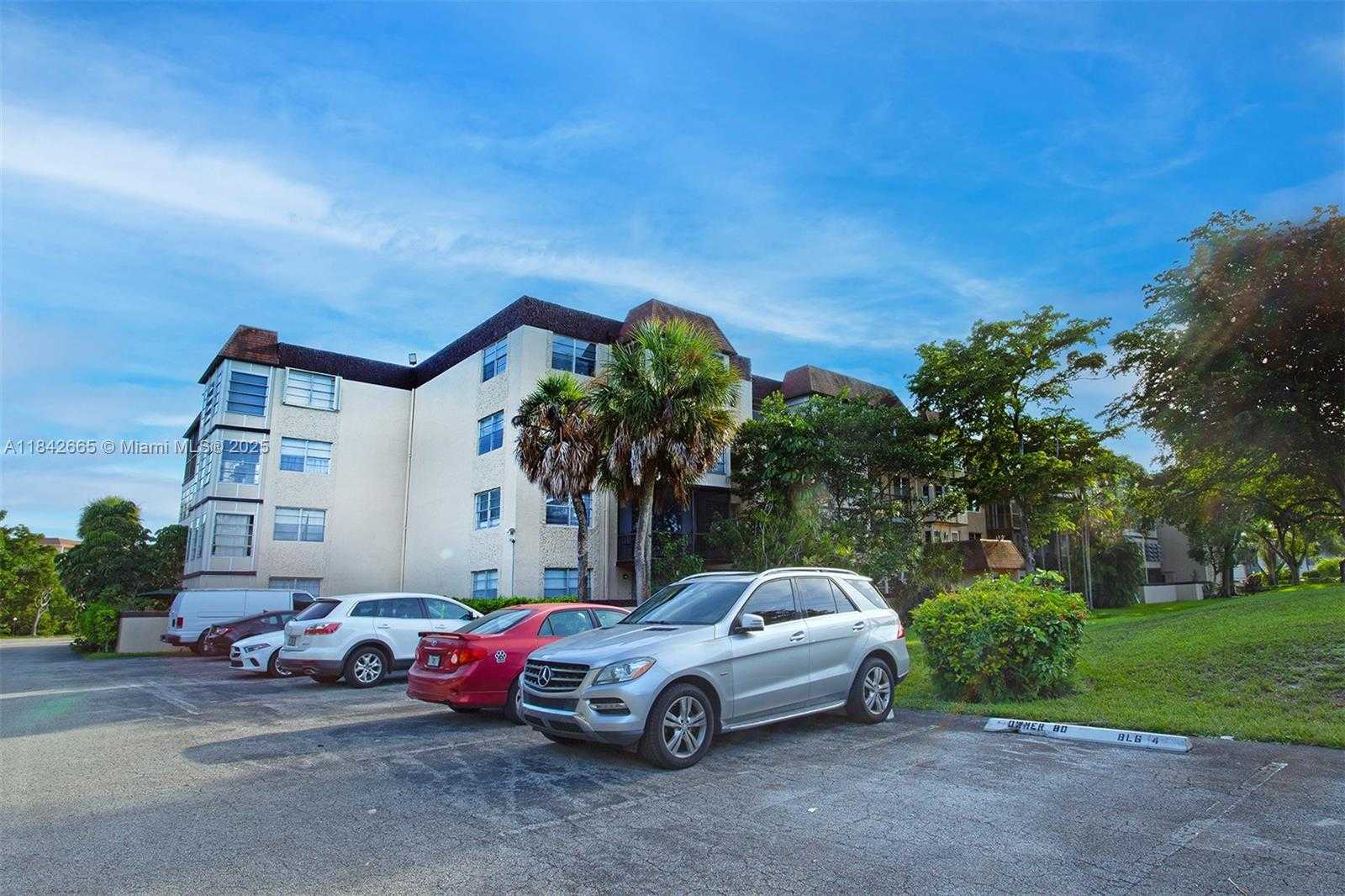 Small Image of 7300 NORTH WEST 17TH ST #416, Plantation Number 35