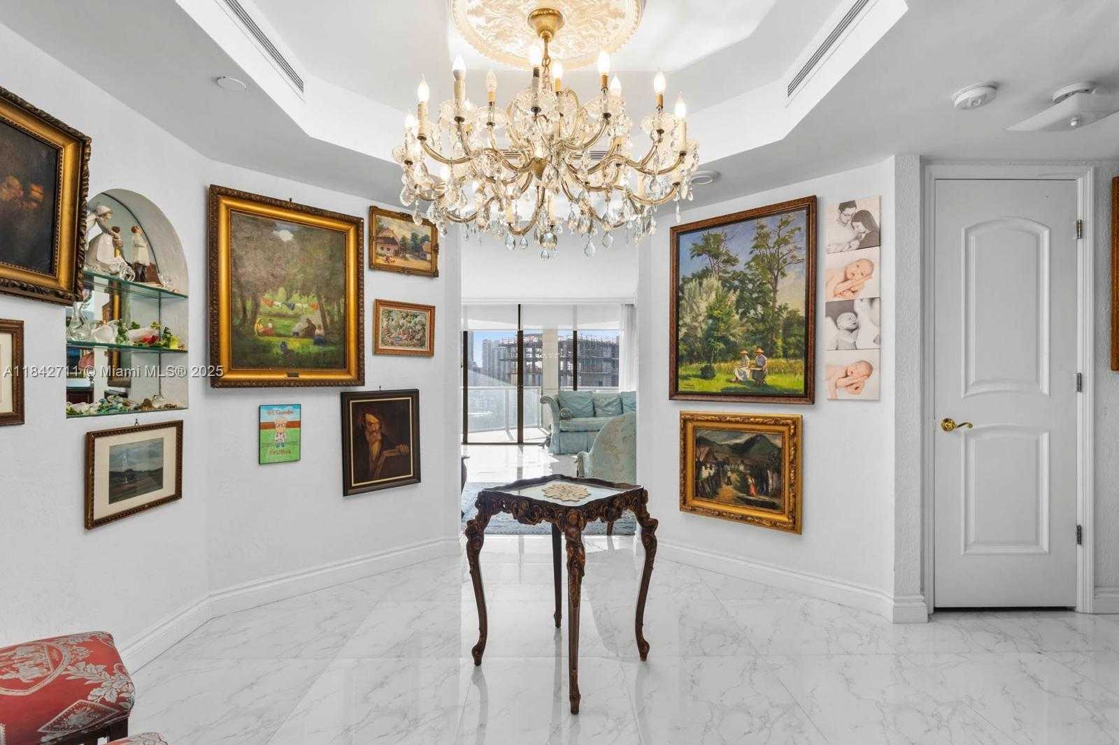 Small Image of 19500 TURNBERRY WAY #9D, Aventura Number 15