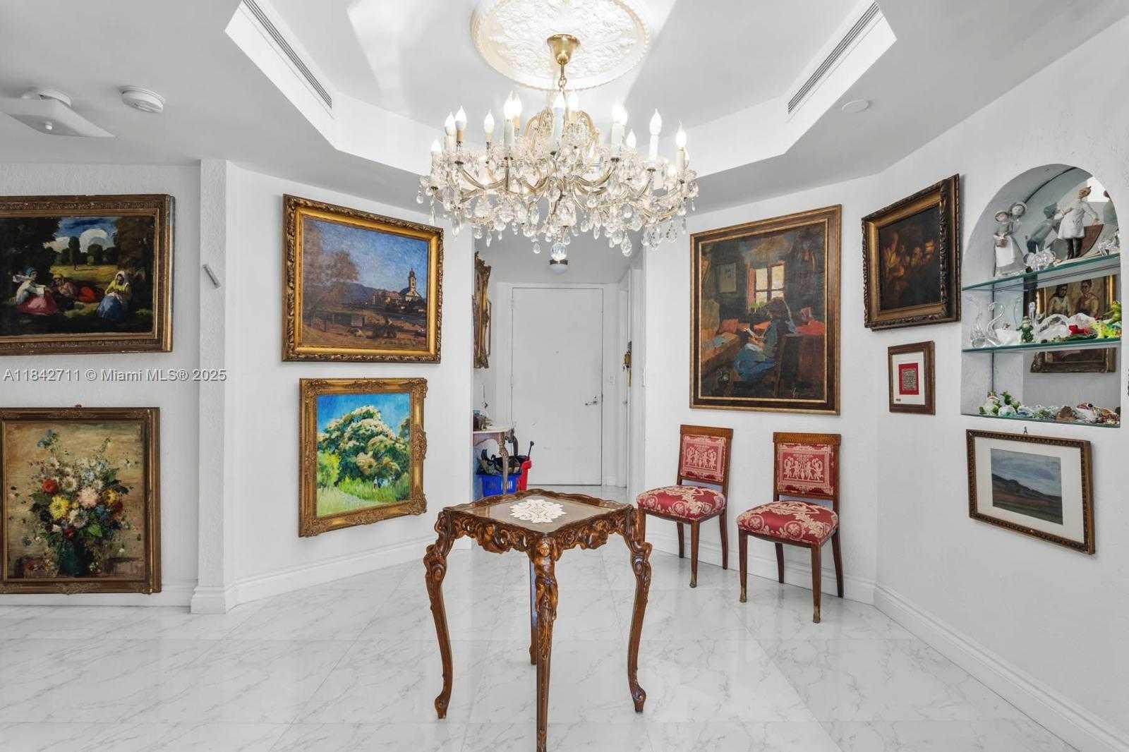 Small Image of 19500 TURNBERRY WAY #9D, Aventura Number 18