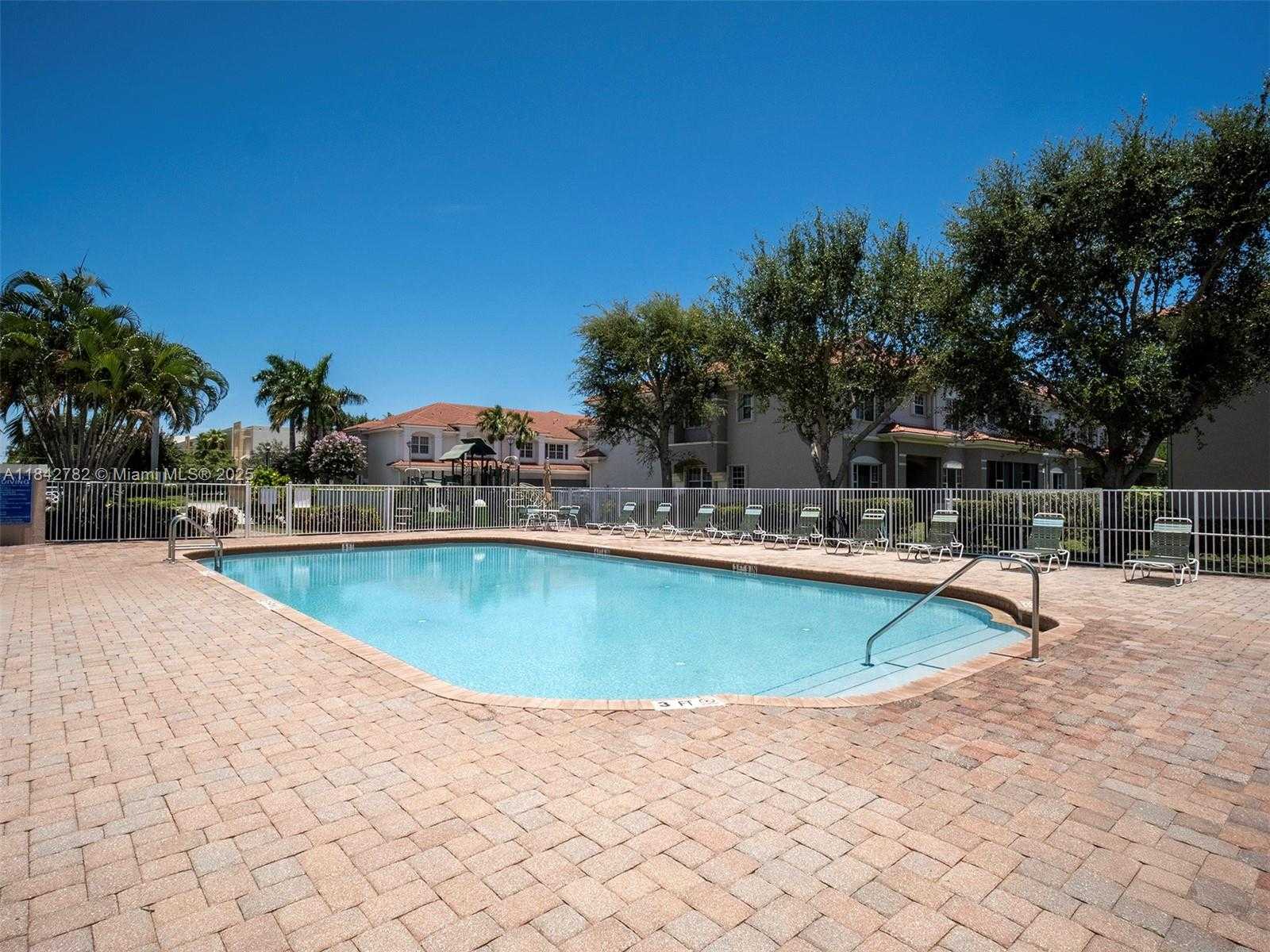 Small Image of 43 LANCASTER RD, Boynton Beach Number 27