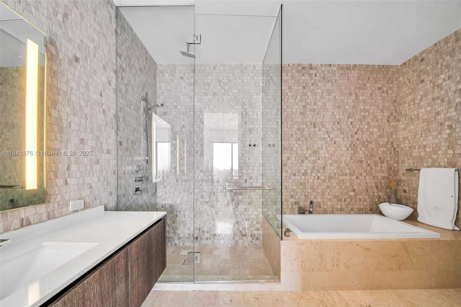 Small Image of 88 SOUTH WEST 7TH ST #4004, Miami Number 13