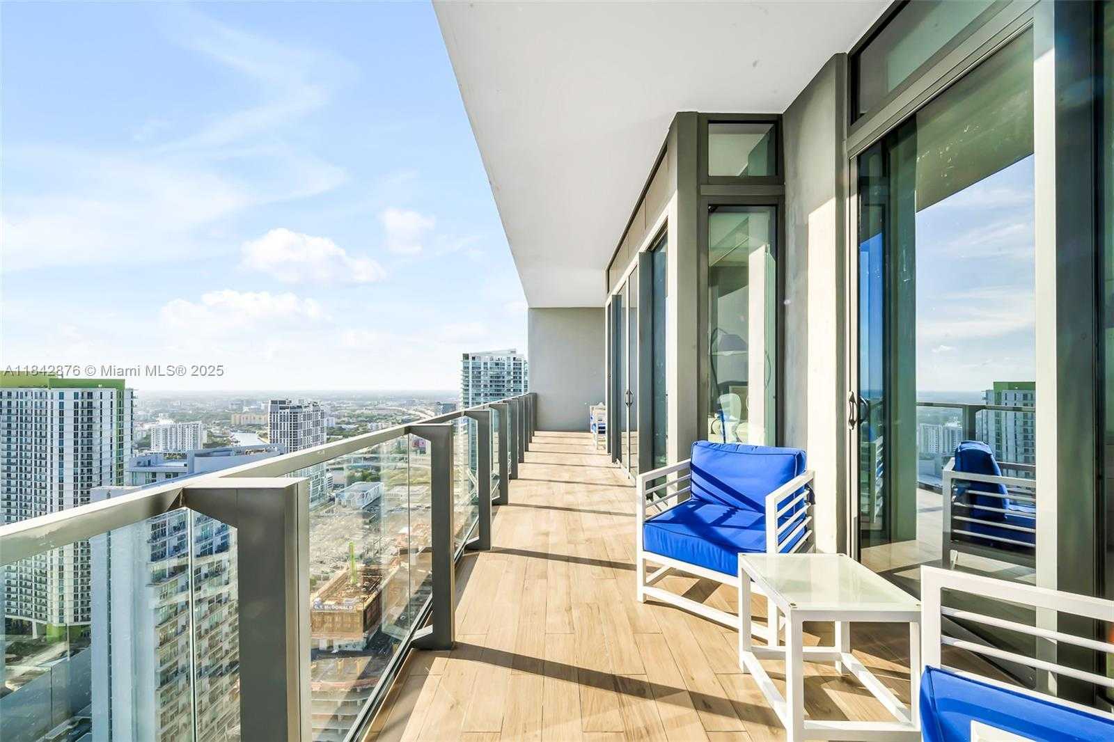 Small Image of 88 SOUTH WEST 7TH ST #4004, Miami Number 19