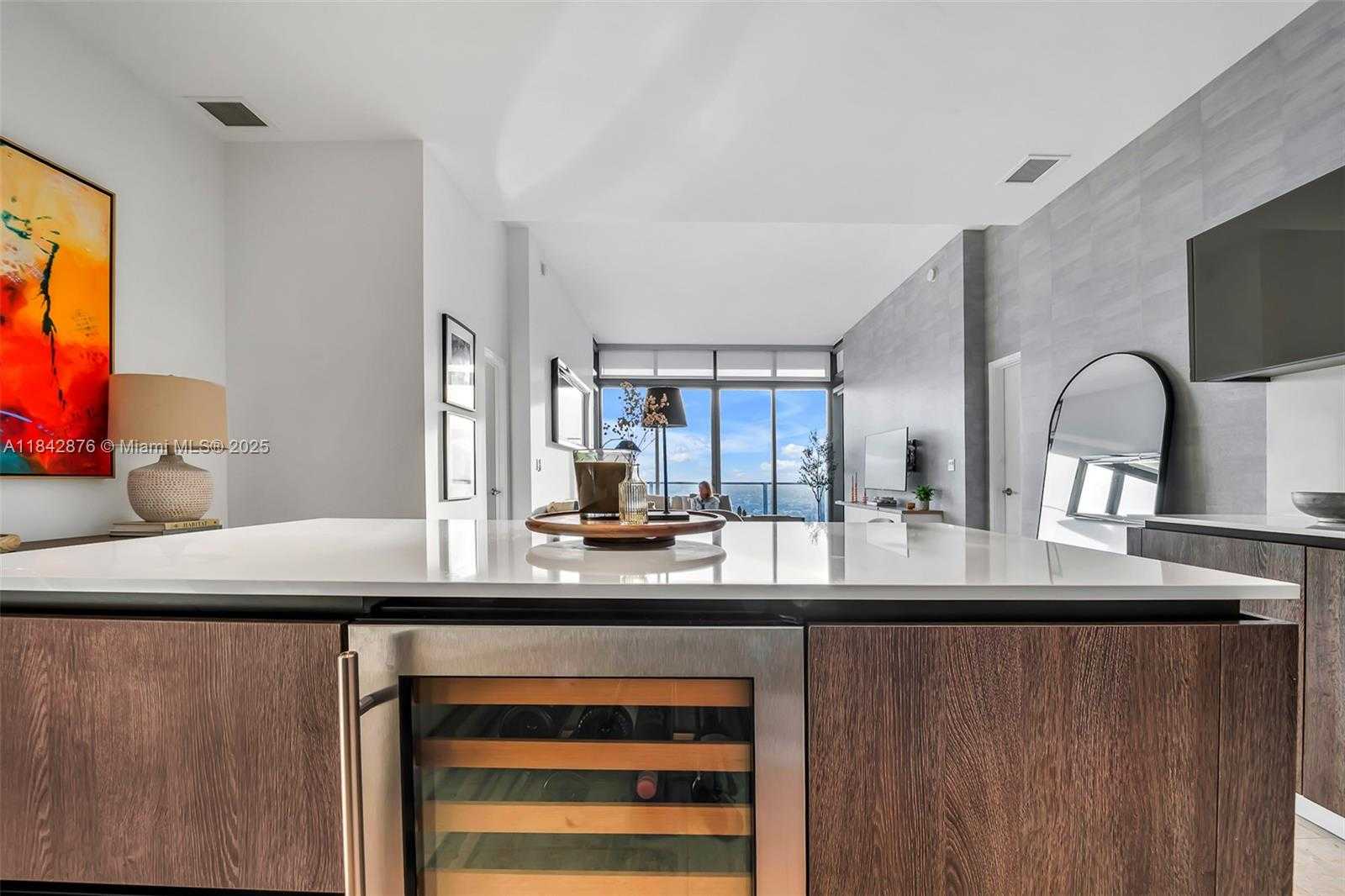 Small Image of 88 SOUTH WEST 7TH ST #4004, Miami Number 8