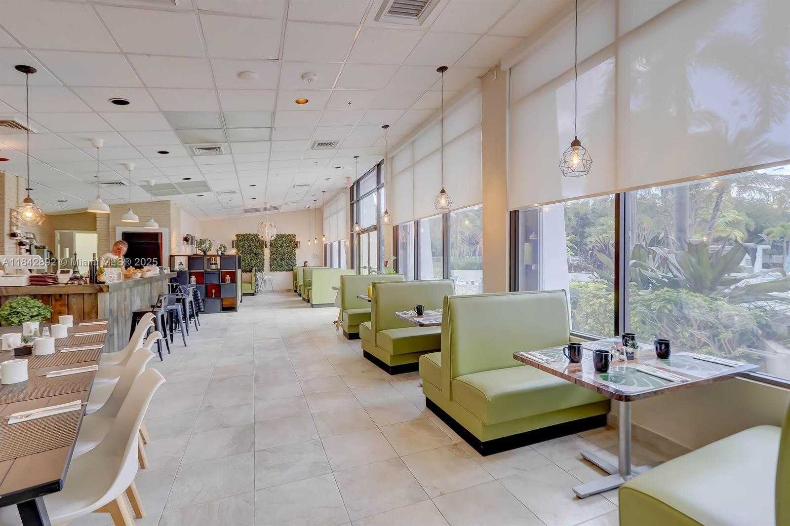 Small Image of 100 BAYVIEW DR #508, Sunny Isles Beach Number 28