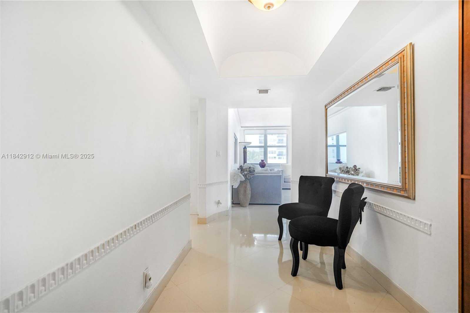 Small Image of 1912 SOUTH OCEAN DR #3D, Hallandale Beach Number 17