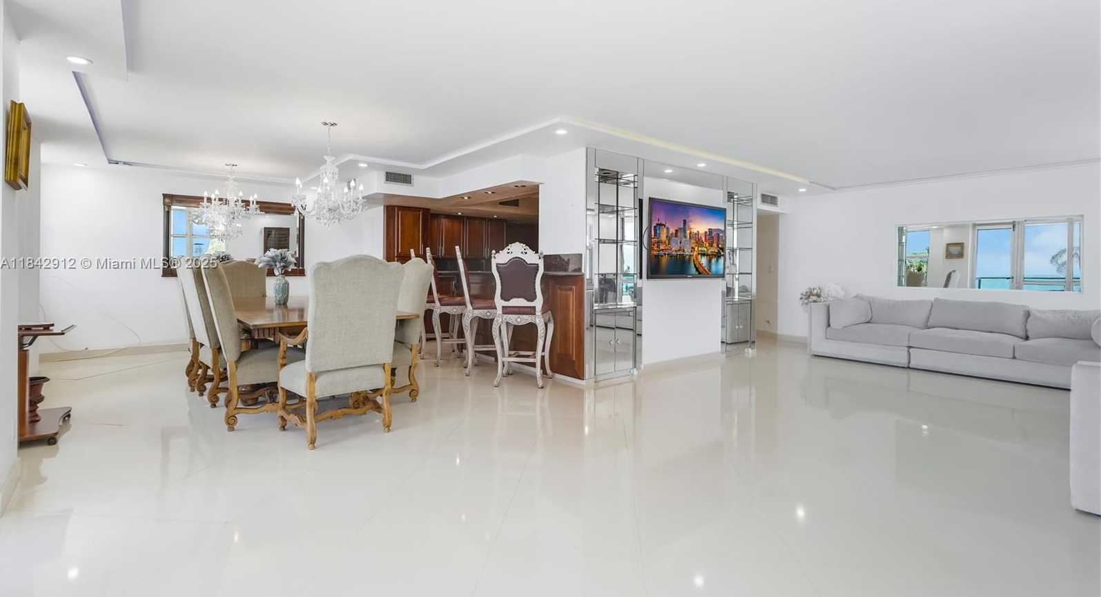 Small Image of 1912 SOUTH OCEAN DR #3D, Hallandale Beach Number 19