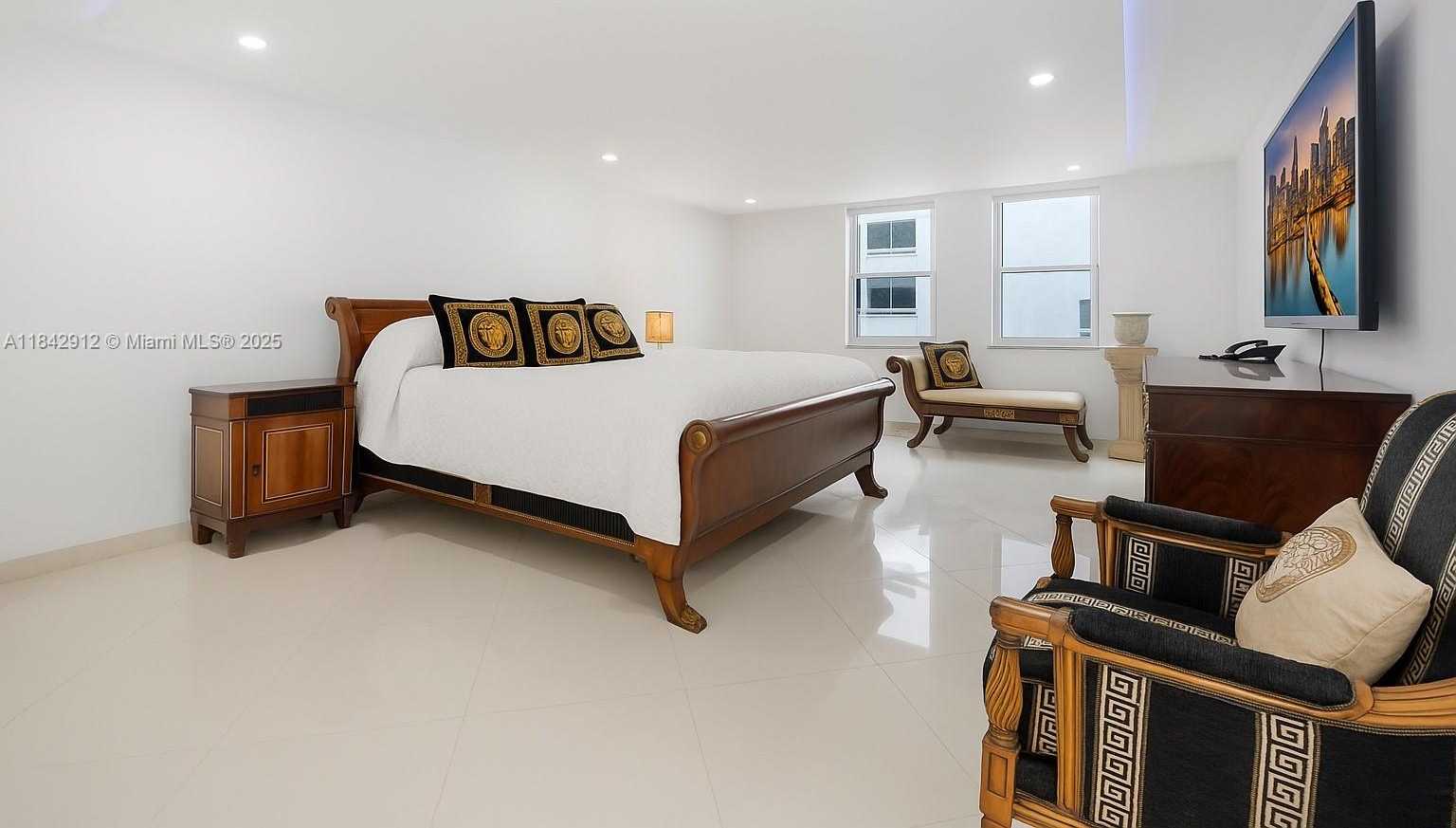 Small Image of 1912 SOUTH OCEAN DR #3D, Hallandale Beach Number 27
