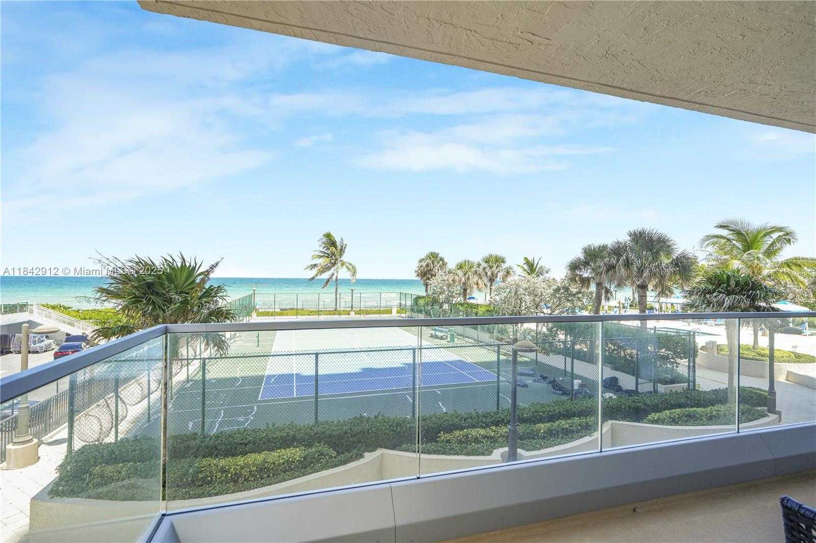 Small Image of 1912 SOUTH OCEAN DR #3D, Hallandale Beach Number 31