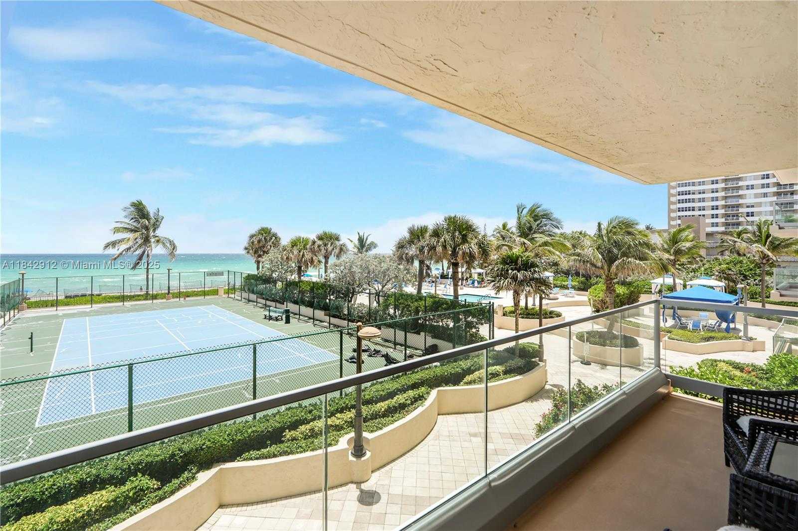 Small Image of 1912 SOUTH OCEAN DR #3D, Hallandale Beach Number 34