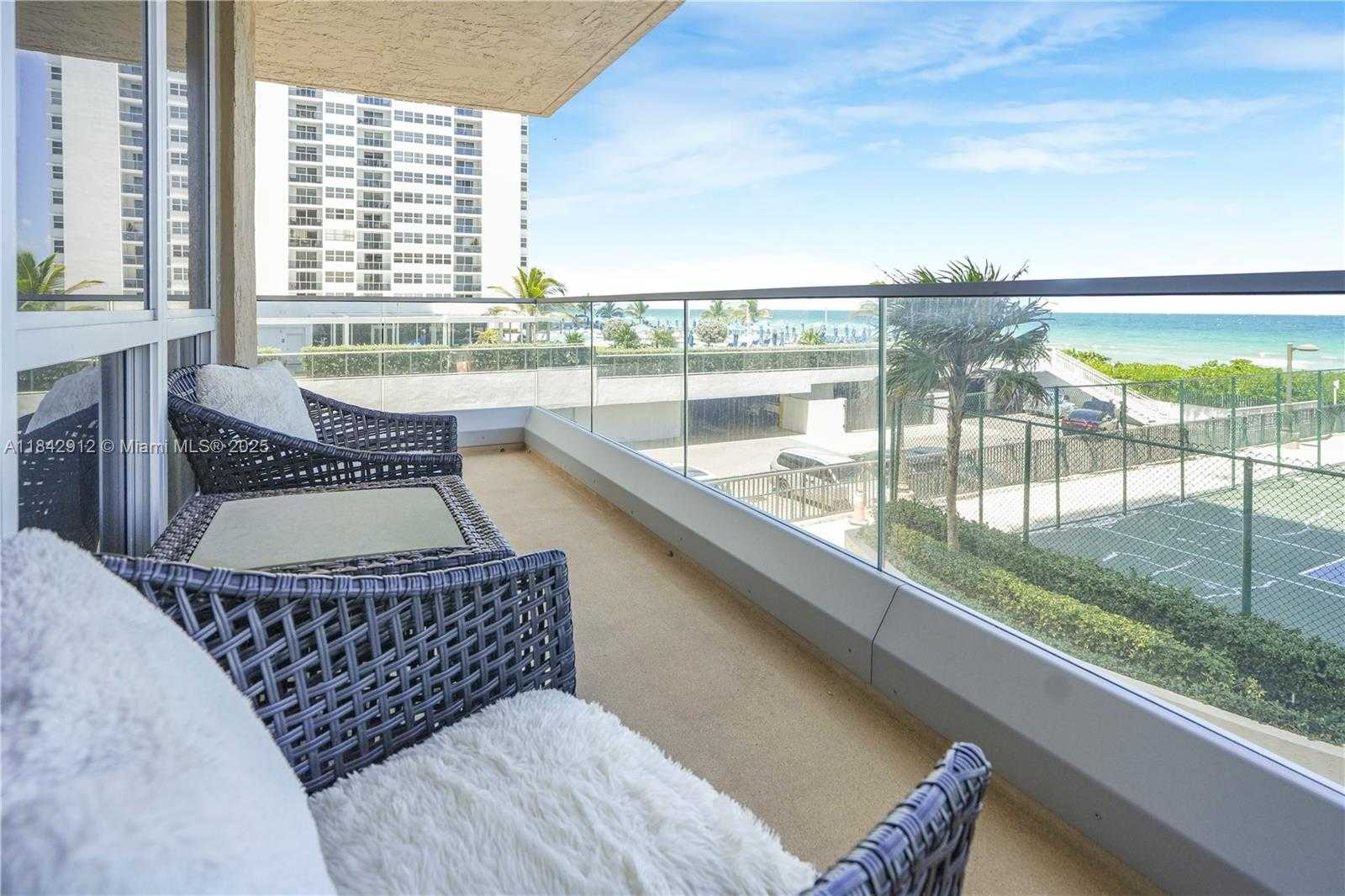 Small Image of 1912 SOUTH OCEAN DR #3D, Hallandale Beach Number 7