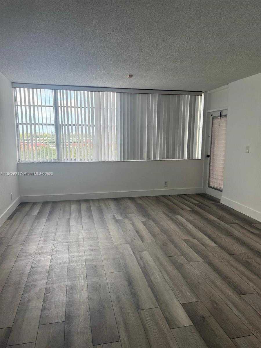 Small Image of 2025 NORTH EAST 164TH ST #606, North Miami Beach Number 11