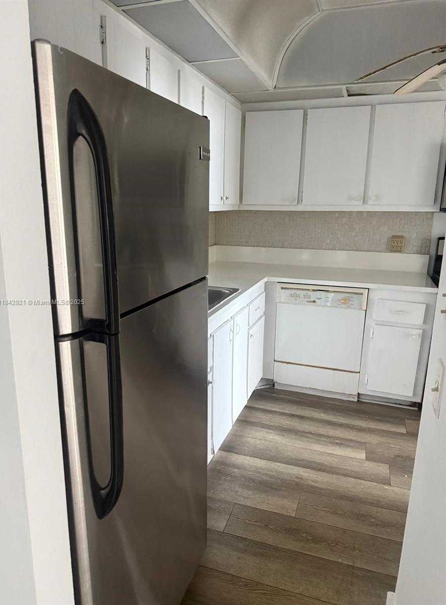 Small Image of 2025 NORTH EAST 164TH ST #606, North Miami Beach Number 12