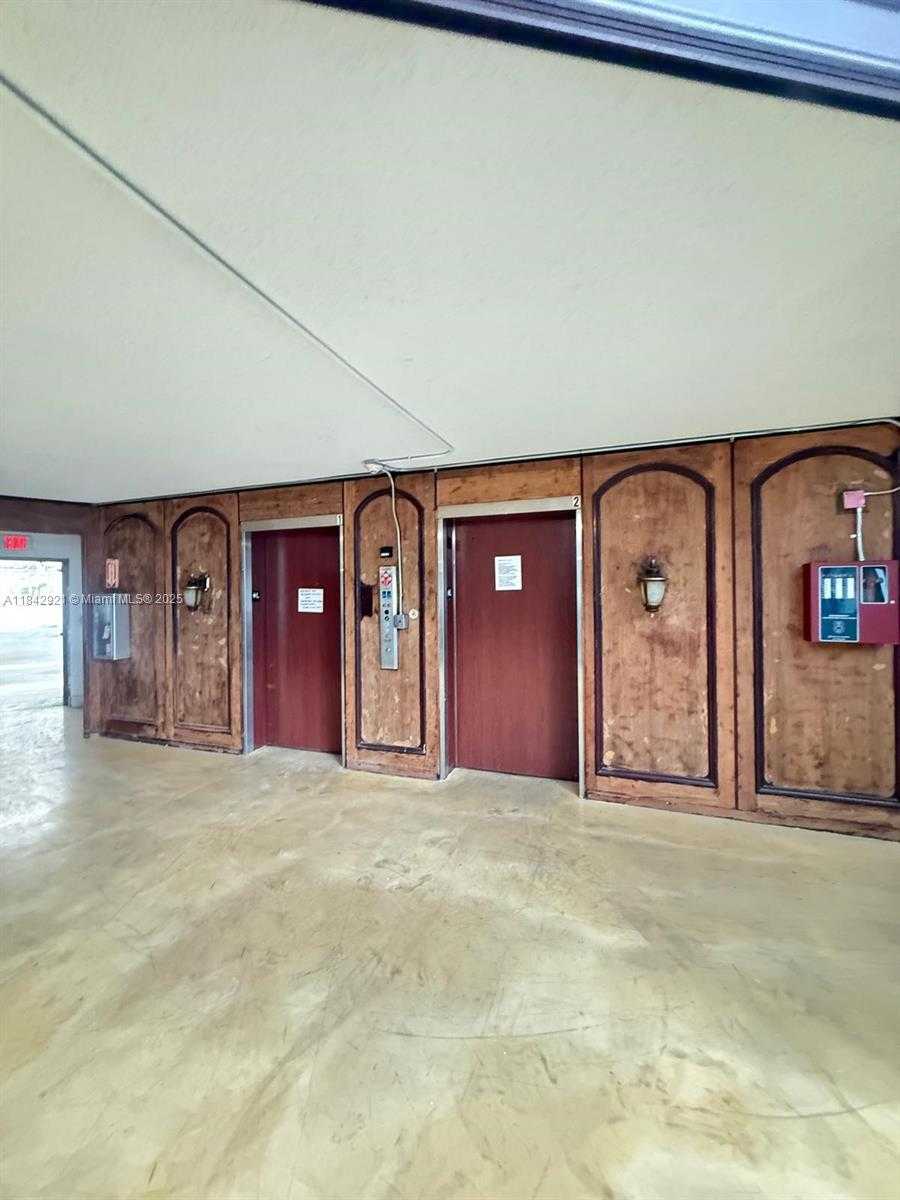 Small Image of 2025 NORTH EAST 164TH ST #606, North Miami Beach Number 16