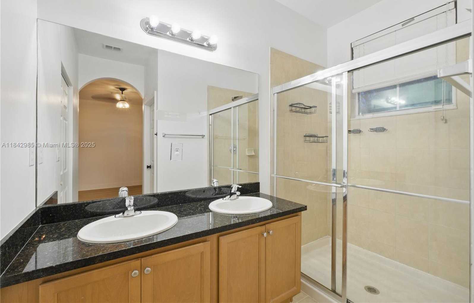 Small Image of 2851 WEST PROSPECT RD #307, Tamarac Number 19