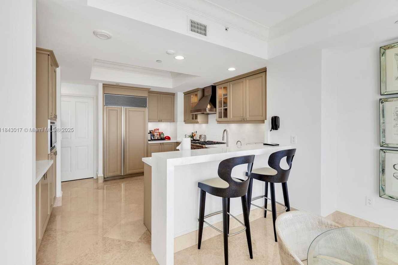 Small Image of 17875 COLLINS AVE #2703, Sunny Isles Beach Number 13